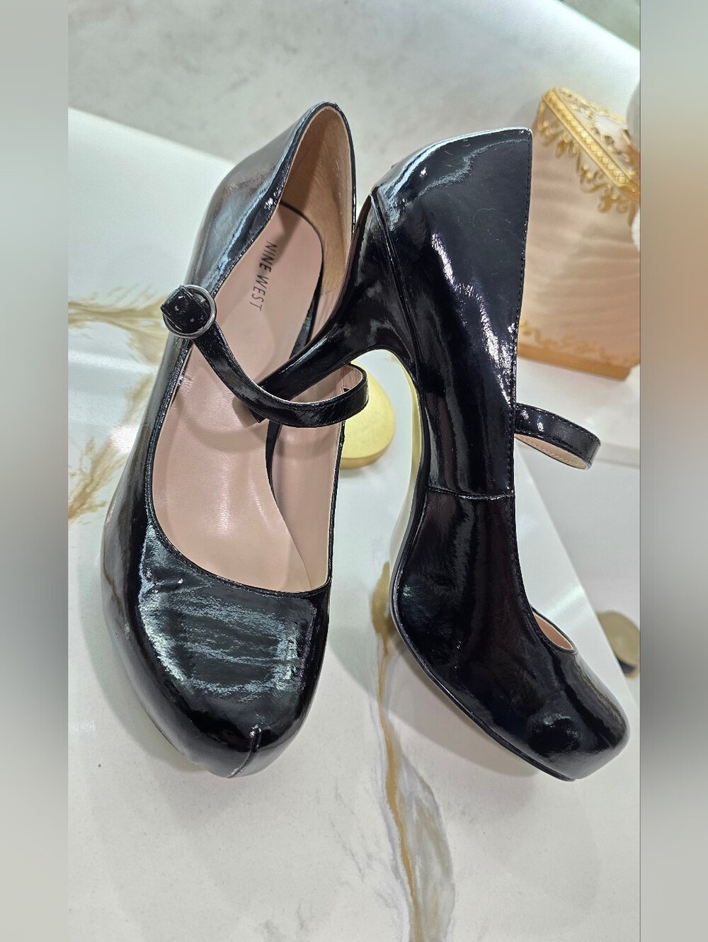 Nine West Black Patent Mary Jane Pumps with Strap